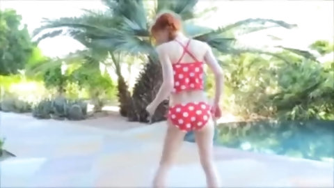 Sexy cougar fucks with a young